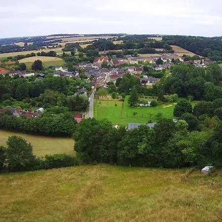 D'hote Du Houssay A 72320 Bed & Breakfast 3*