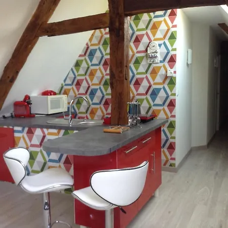 D'hote Du Houssay A 72320 Bed & Breakfast 3*